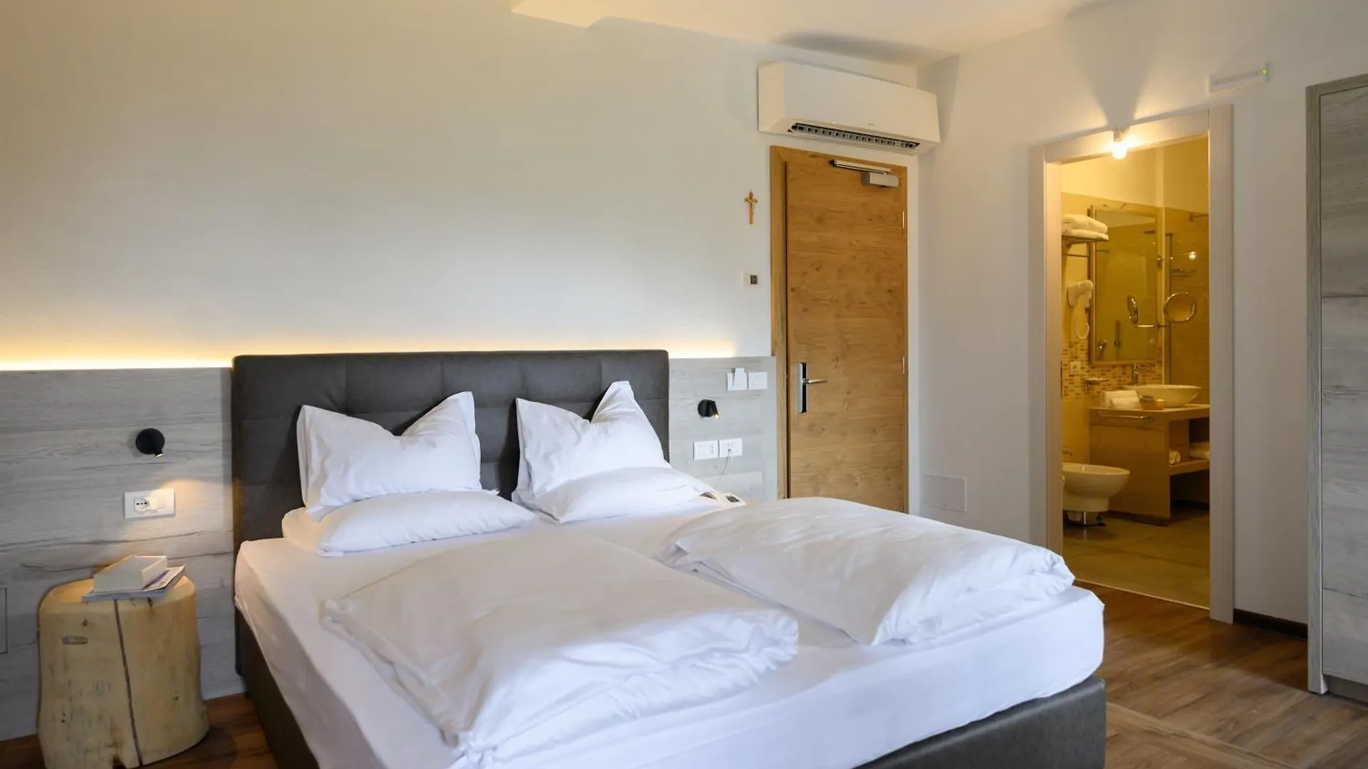 Hotel Stella Alpina Spiazzi Di Caprino
